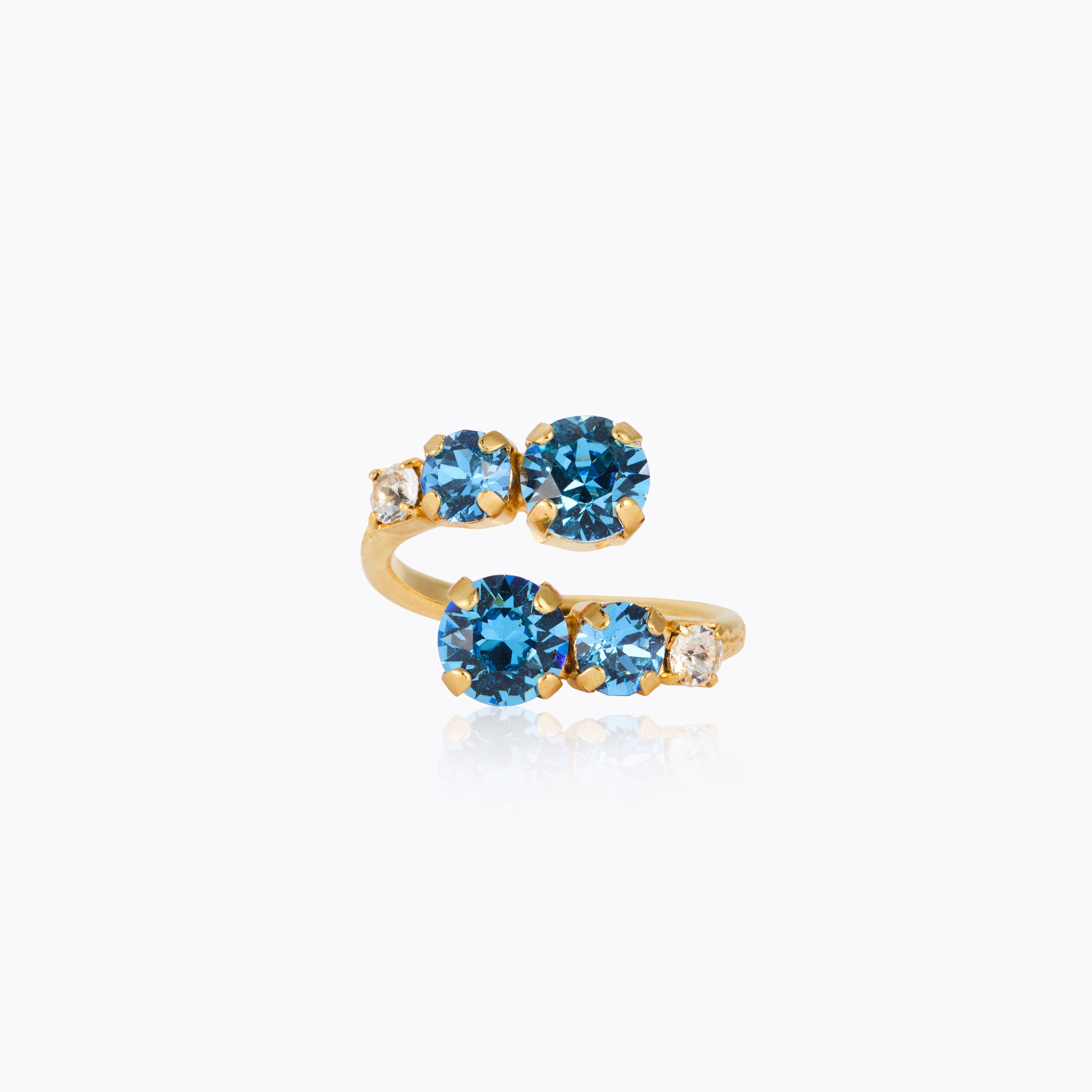 Caroline Svedbom - Halo Ring Recreated Iceblue Gold