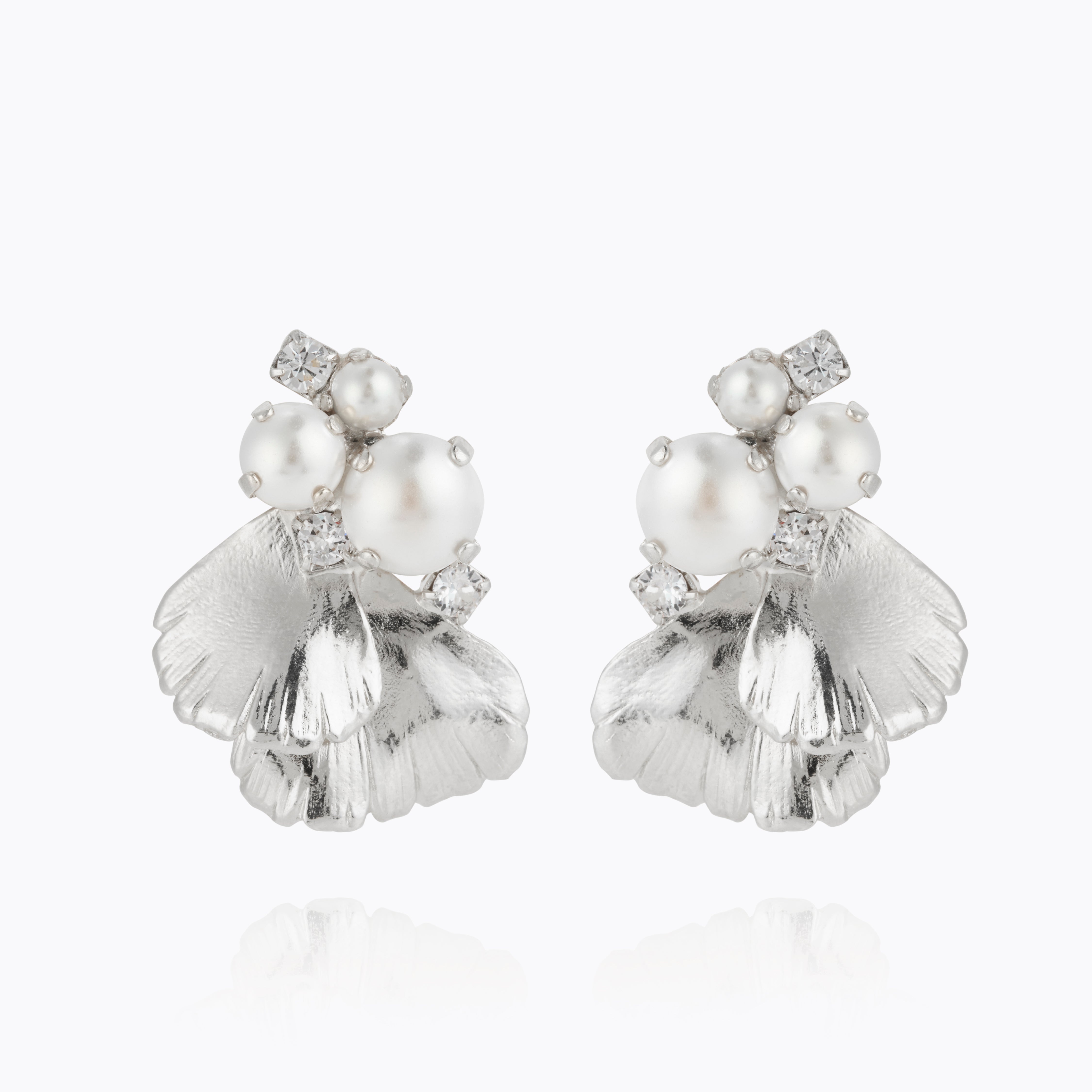 Caroline Svedbom - Lumi Pearl Earrings Pearl Crystal Rhodium