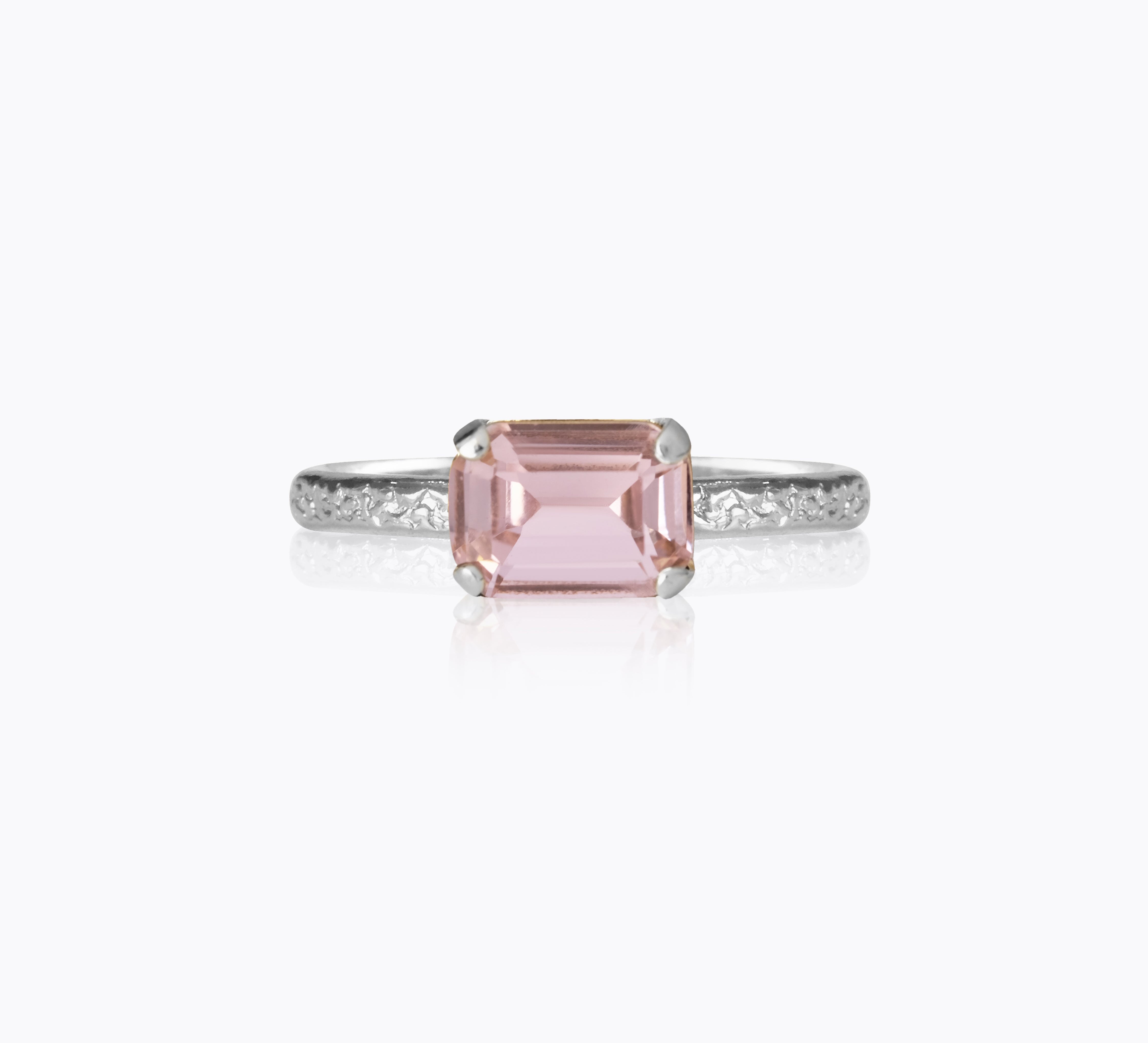 Naya Ring / Light Rose