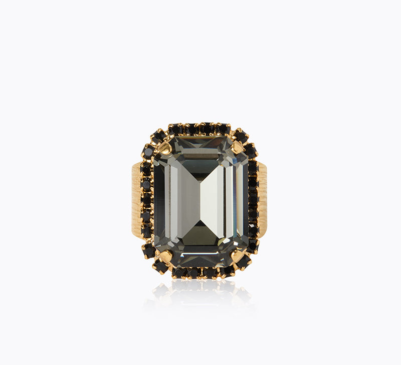 Caroline Svedbom - Lydia Cocktailring Black Diamond Gold